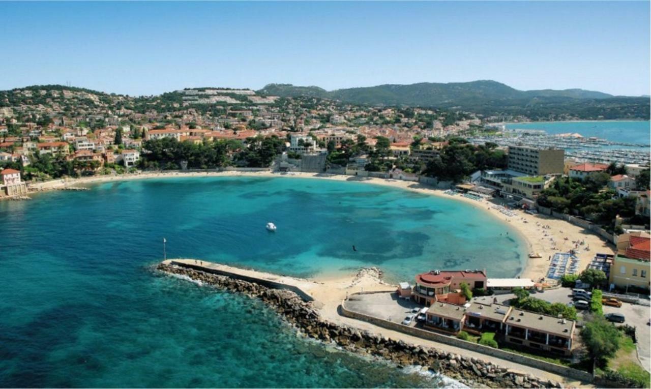 Au Coeur De La Ville Bandol Exterior photo